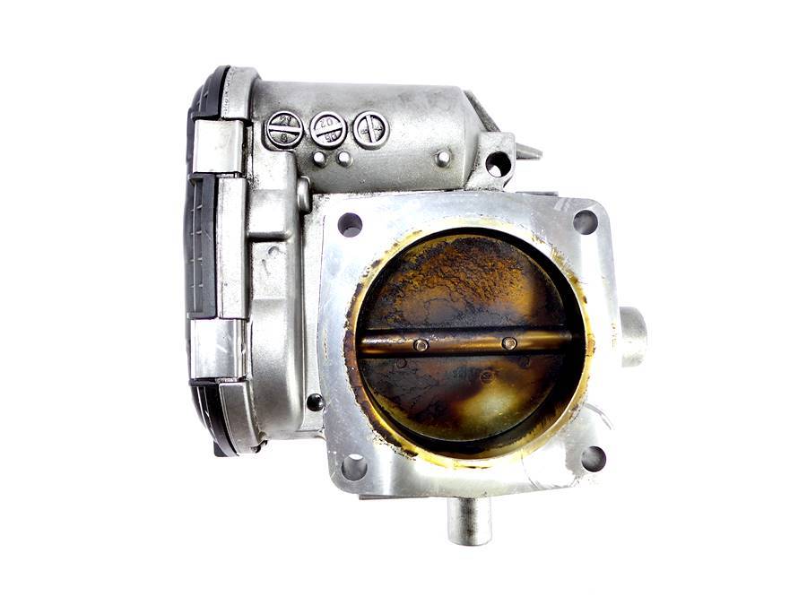 Mercedes throttle body assembly m112 for sales in Malaysia